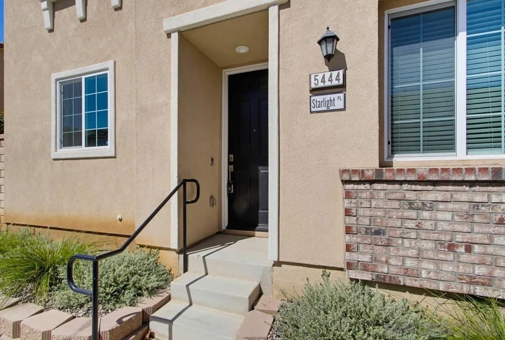 Photo of 5444 Starlight