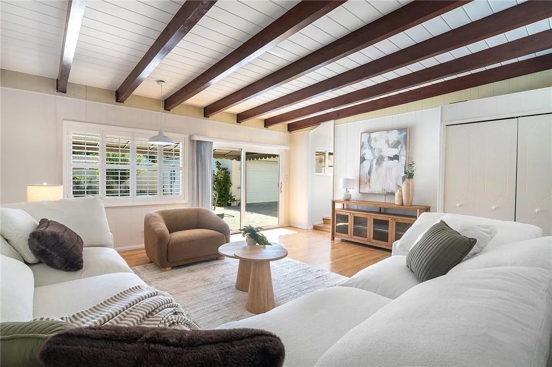 Photo of 405 N Griffith Park