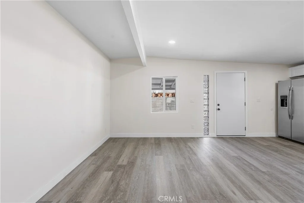 Photo of 44745 3rd E