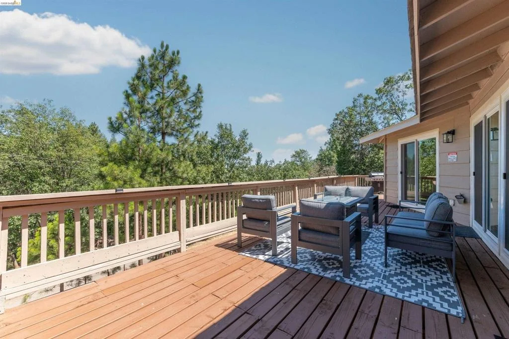 Photo of 23984 Oxbow Ln South