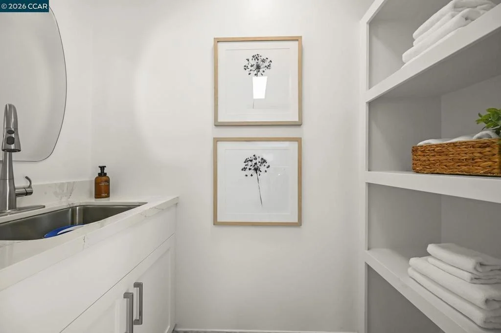Photo of 1 Oakview Terrace