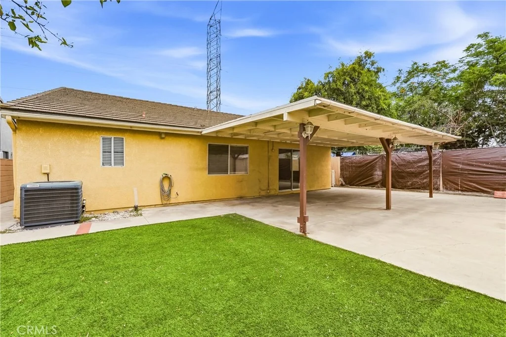 Photo of 3641 Rhodes