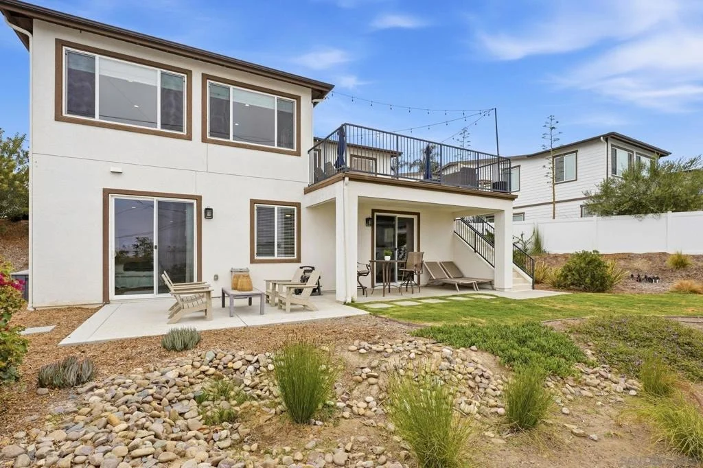 Photo of 1858 Avocado Rd
