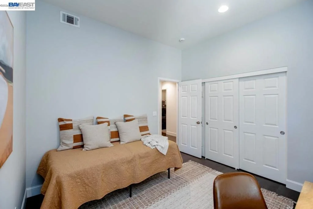 Photo of 367 Creedon Cir