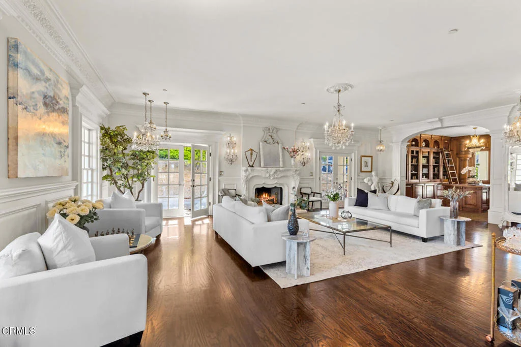 Photo of 85 Crestview Avenue