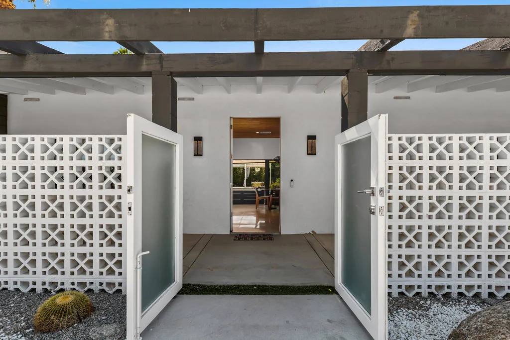 Photo of 73075 Shadow Mountain Drive