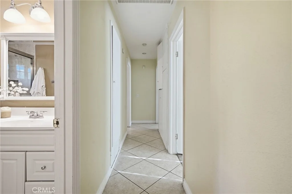 Photo of 3979 Havenhurst