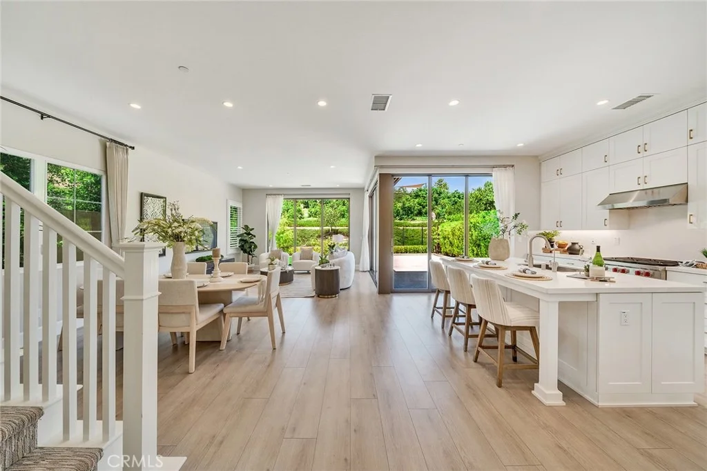 Photo of 152 Statura