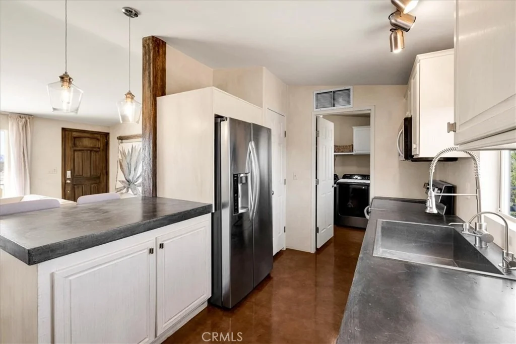 Photo of 60707 Sonora Road