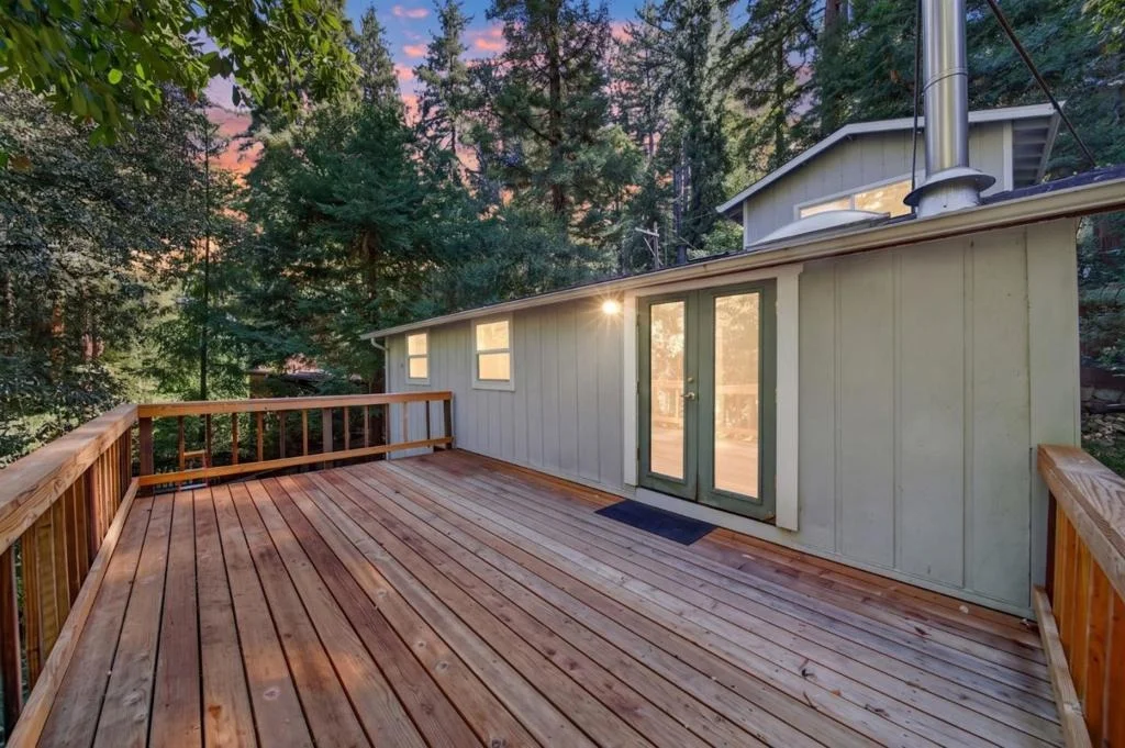 Photo of 121 Mahogany Way