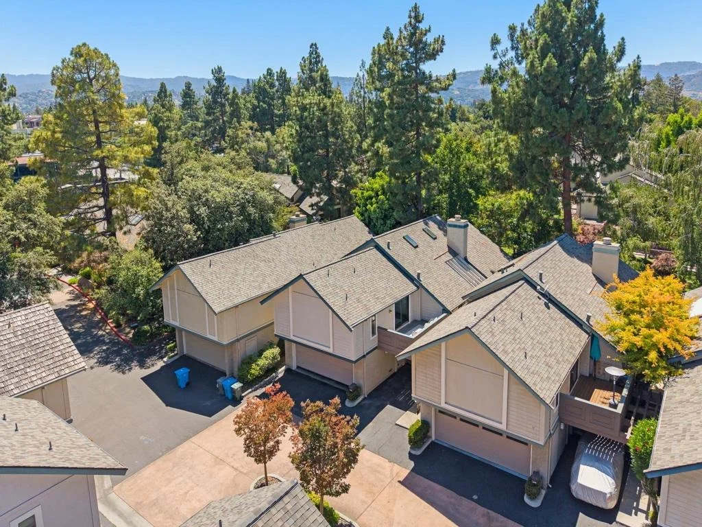 Photo of 10093 Senate Way