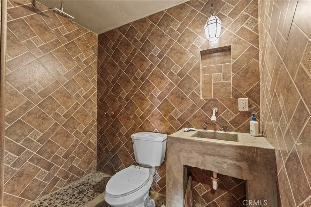 Photo of 27560 Jarvis