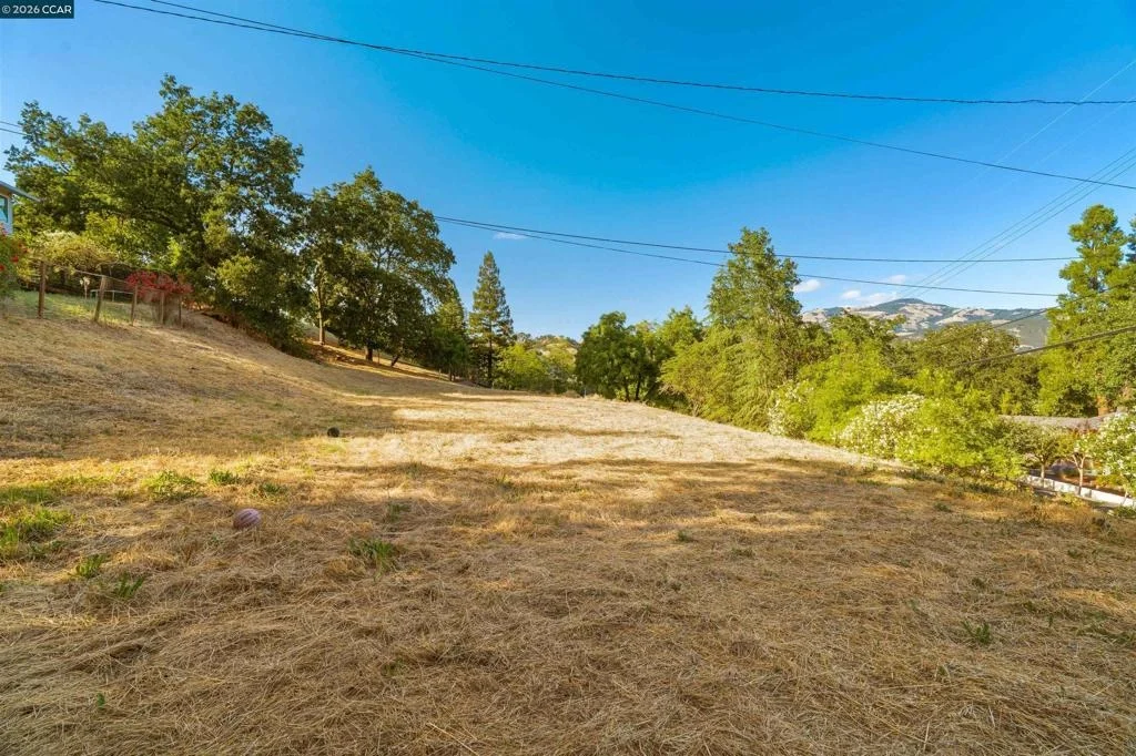 Photo of 300 Marks Rd