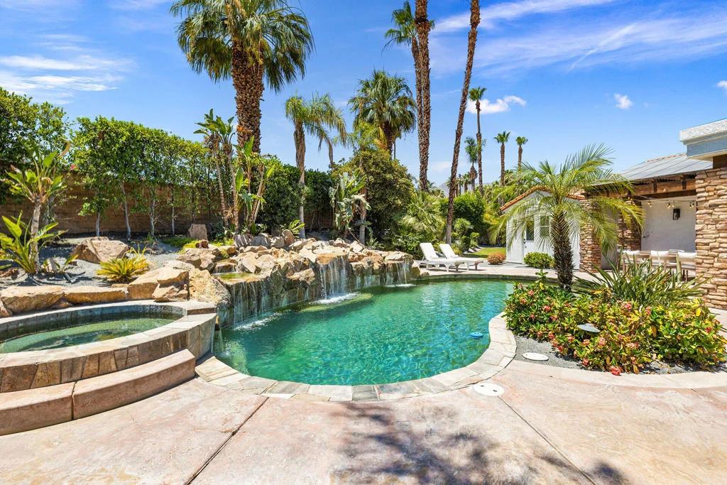 Photo of 48500 Opal Drive