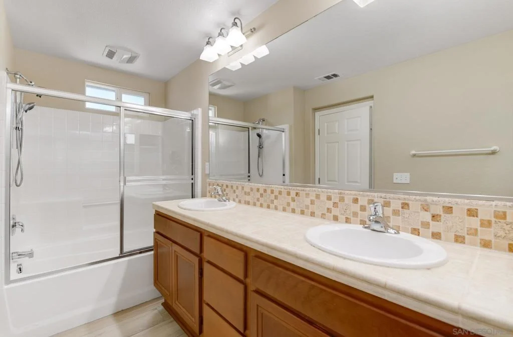Photo of 353 Franciscan