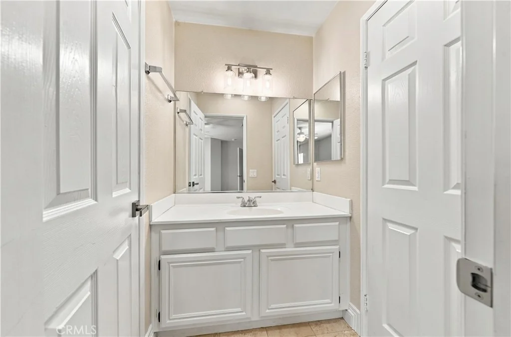 Photo of 23934 Ridgeview Lane