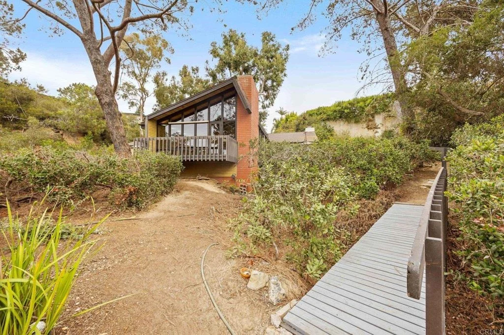 Photo of 343 Serpentine Drive