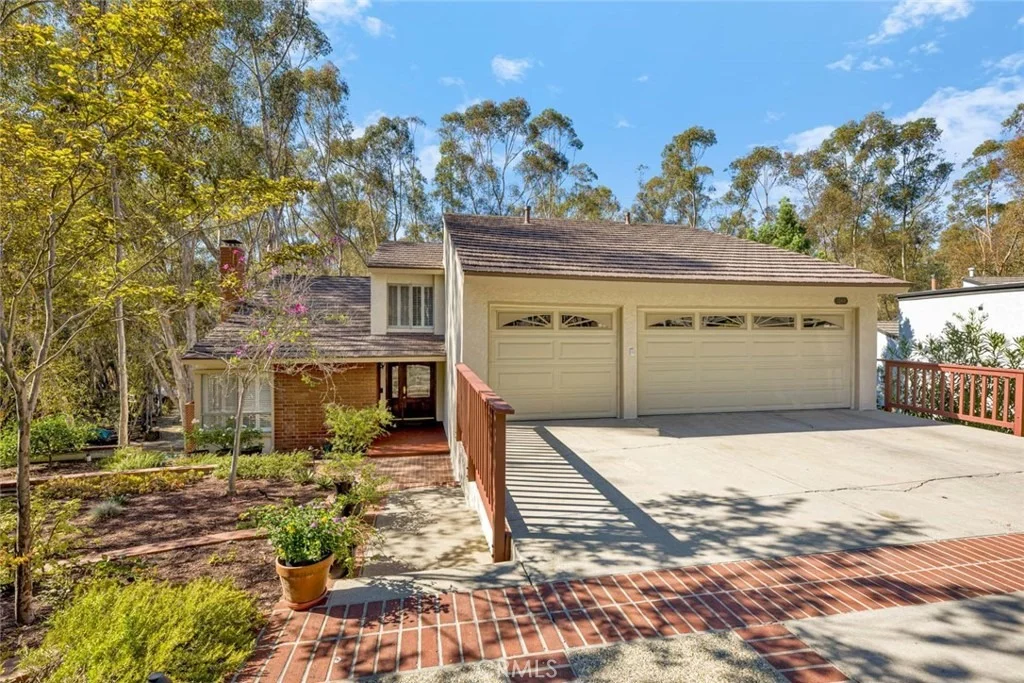 Photo of 22431 Forest Hill