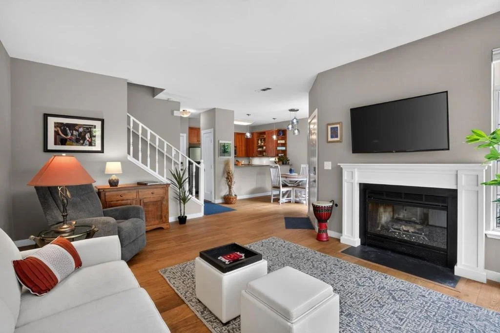 Photo of 108 Commodore Drive