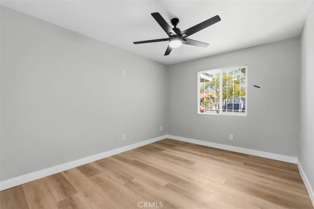 Photo of 2864 Colima