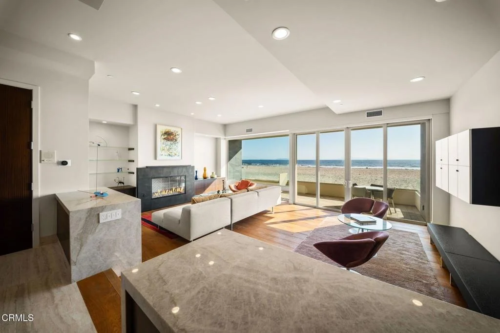 Photo of 827 Mandalay Beach Road