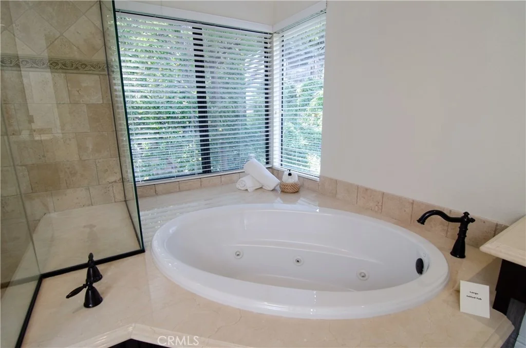 Photo of 24371 Crestview Drive