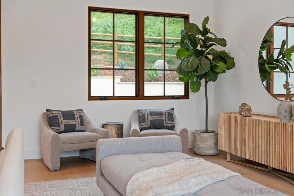 Photo of 5758 Las Palomas