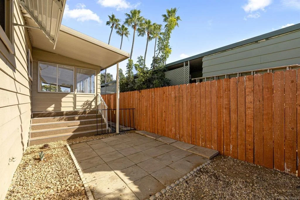 Photo of 7221 San Luis St.