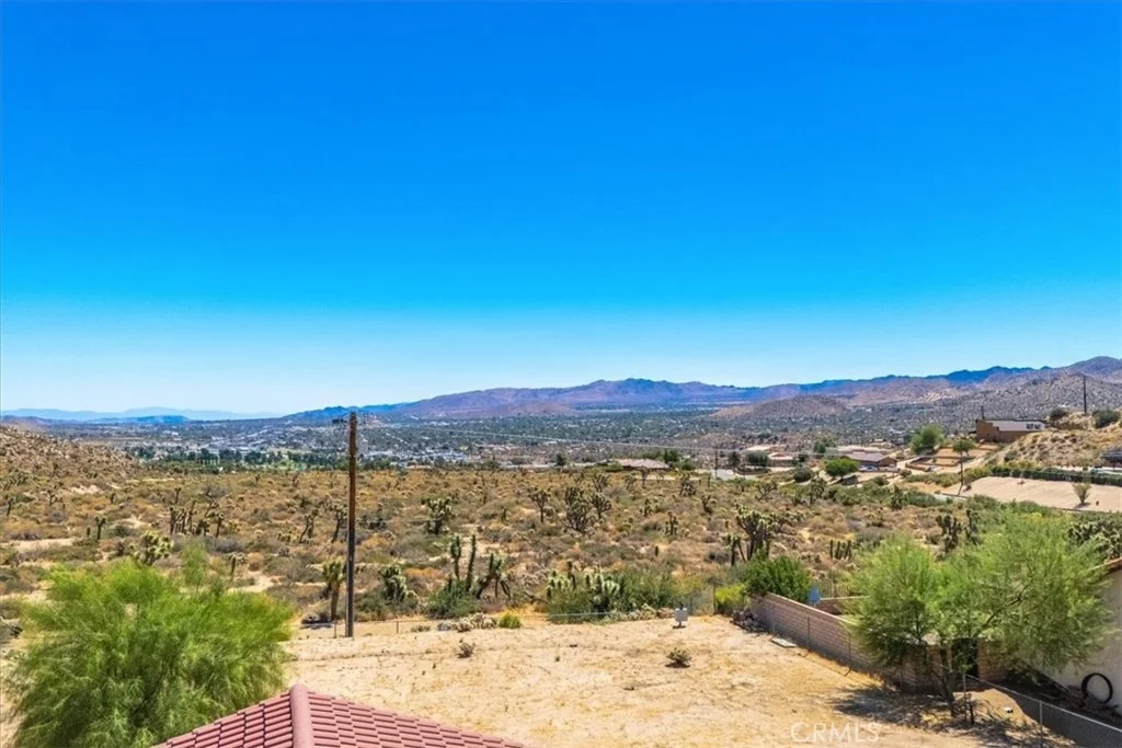Photo of 7495 Canyon Drive