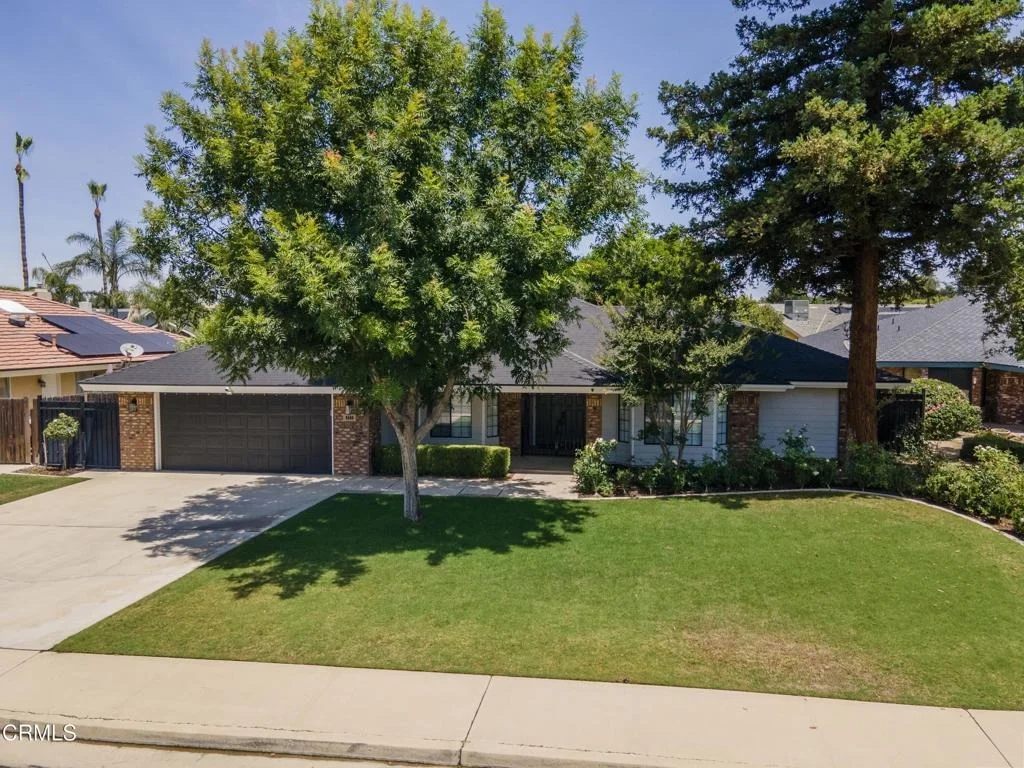 Photo of 9408 Meadow Leaf Court