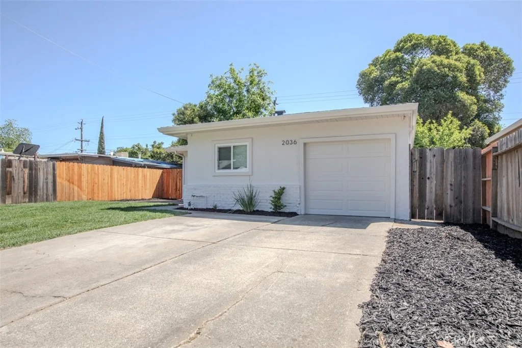 Photo of 2036 La Jolla