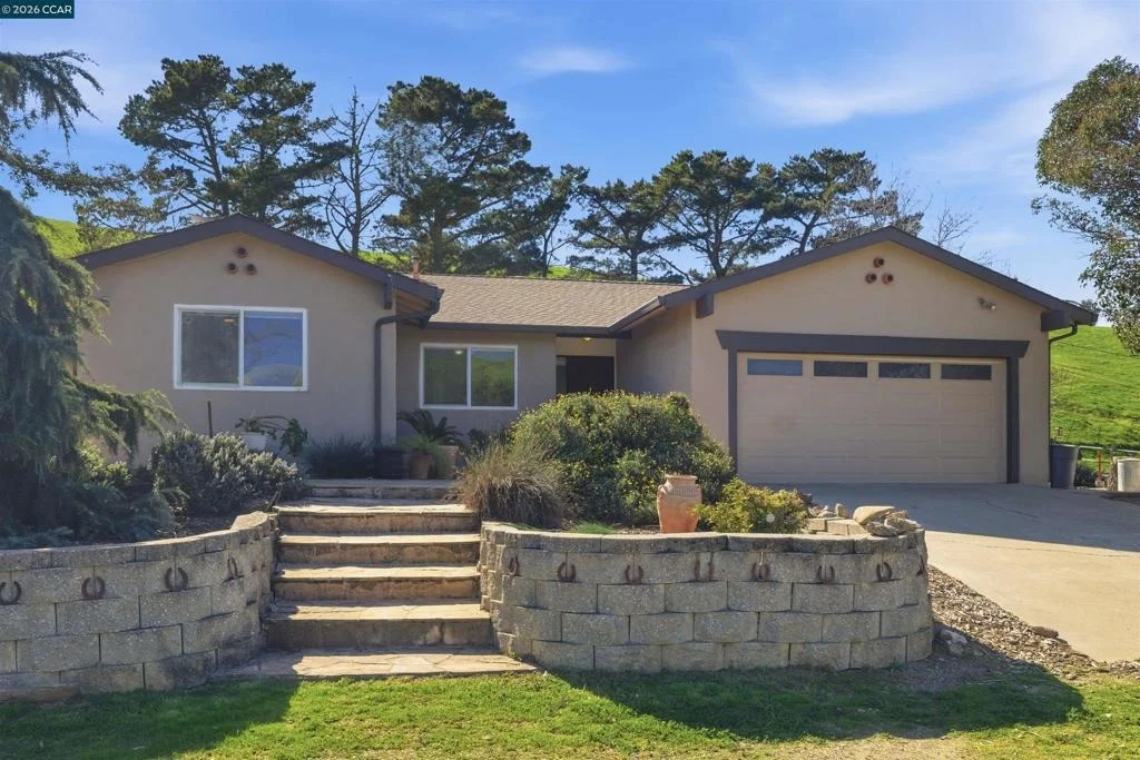 Photo of 9530 Morgan Territory Rd
