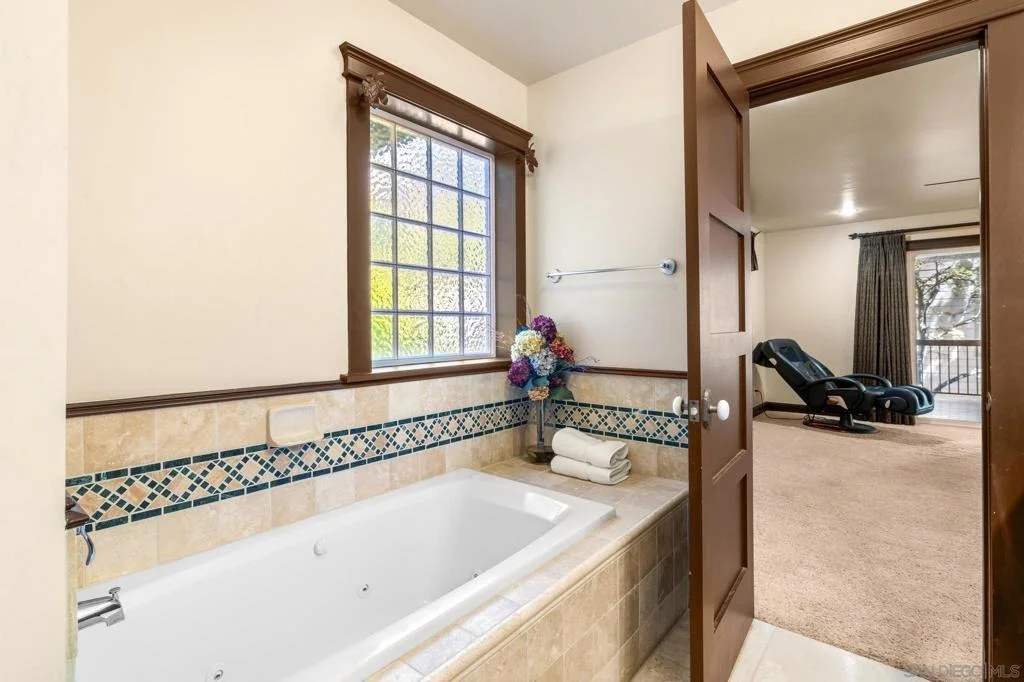Photo of 241 Orion Way