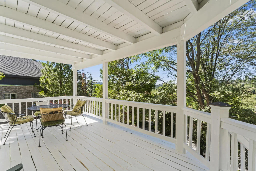 Photo of 692 Zurich Drive