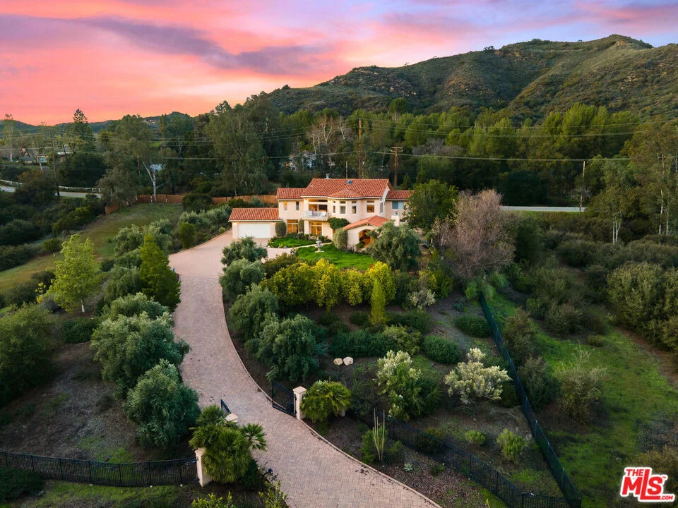 Photo of 2175 Cold Canyon Road