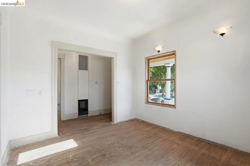 Photo of 522 63rd