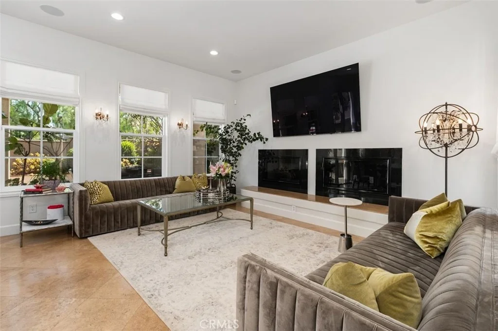 Photo of 41 Carpenteria