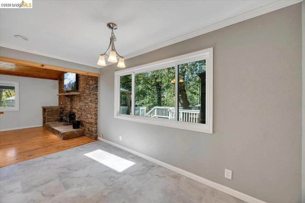 Photo of 5827 Lookout Ct