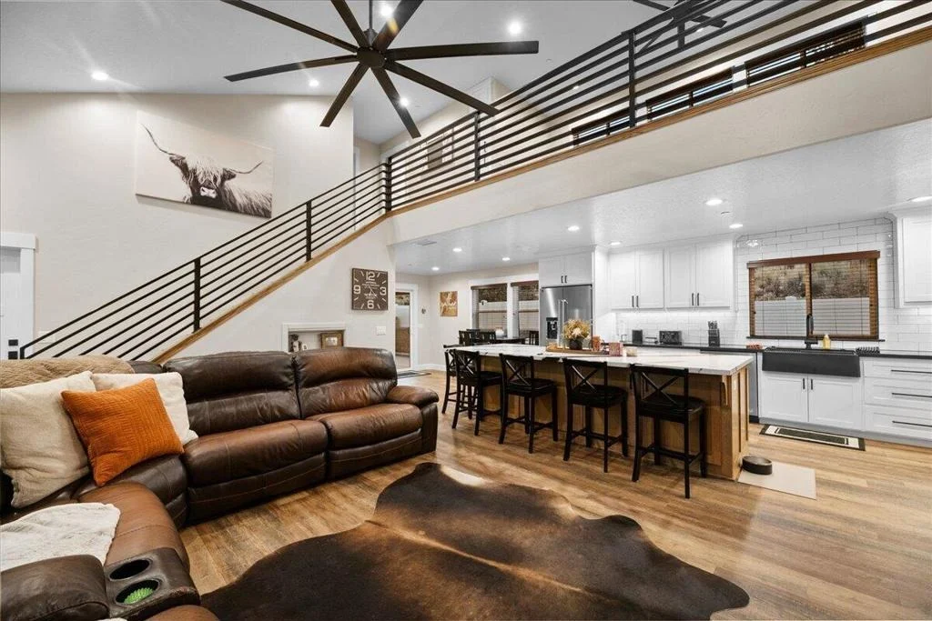 Photo of 47145 Skyview Drive