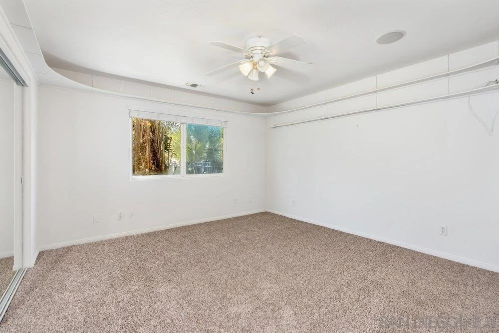 Photo of 411 Leclair