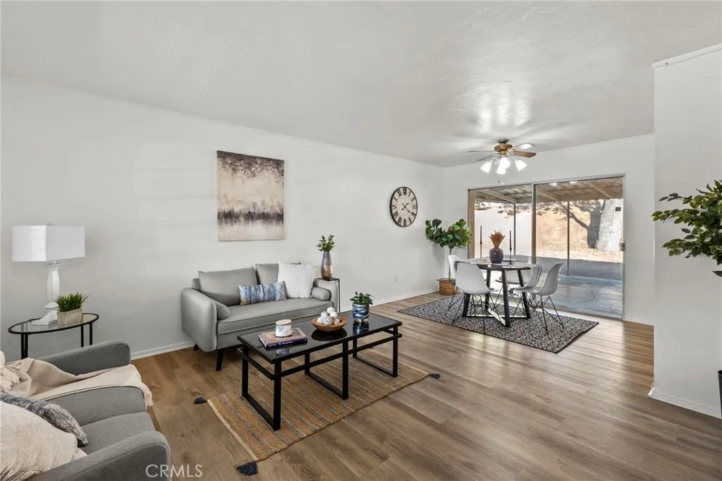 Photo of 3058 Flanders