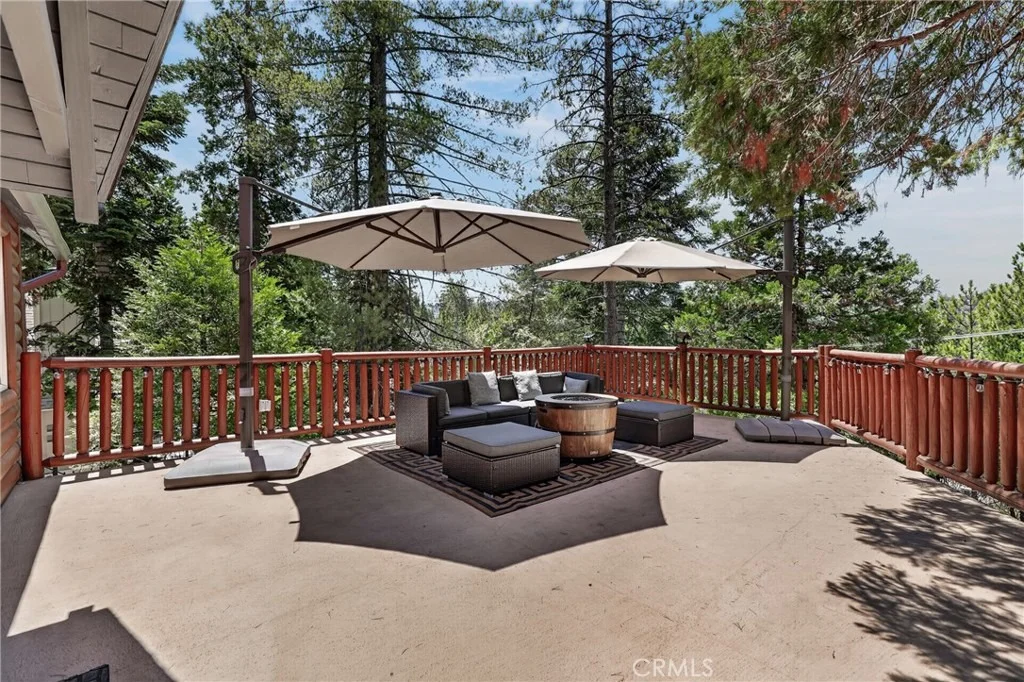 Photo of 615 Grass Valley Rd