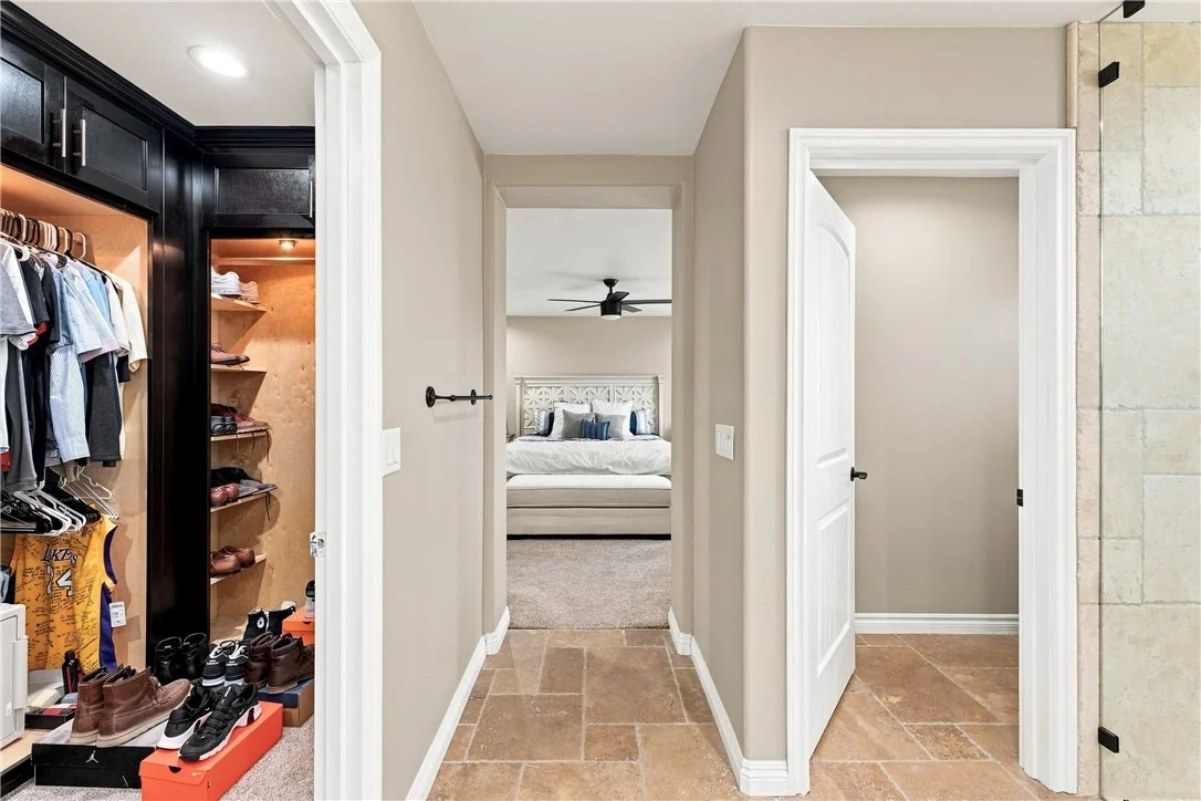 Photo of 10215 Nielson