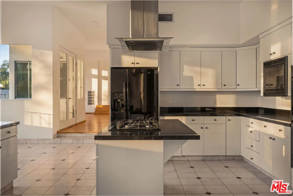 Photo of 2000 Wattles Drive