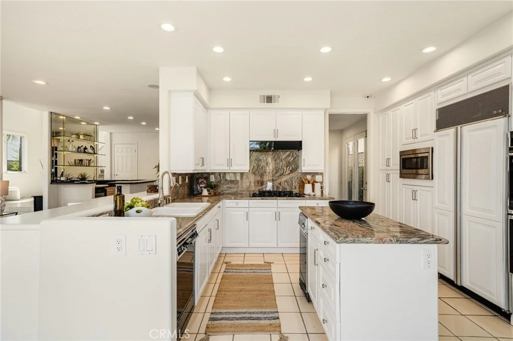 Photo of 6461 Morningside Drive
