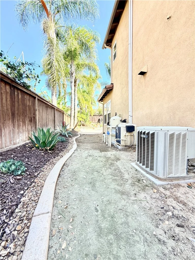 Photo of 335 Plaza Toluca