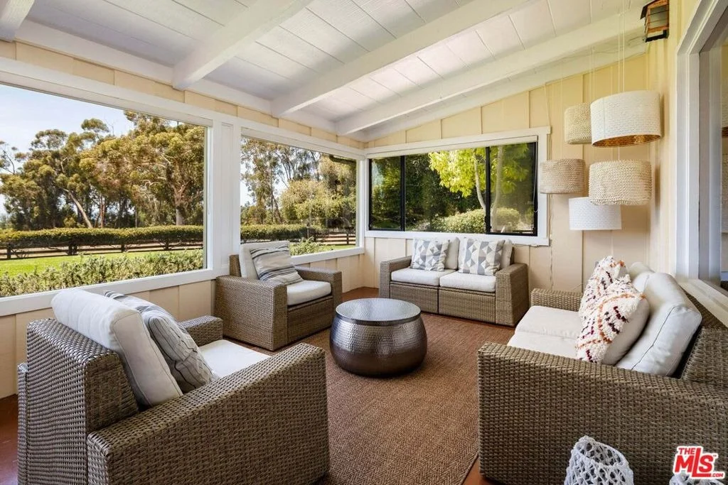 Photo of 275 La Casa Grande Circle