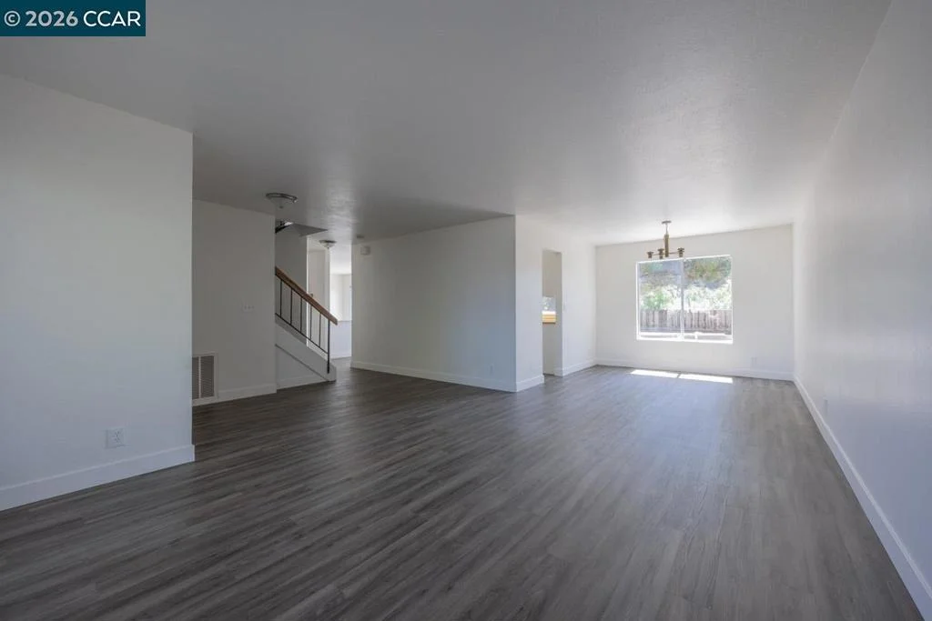 Photo of 200 Oriole Ct