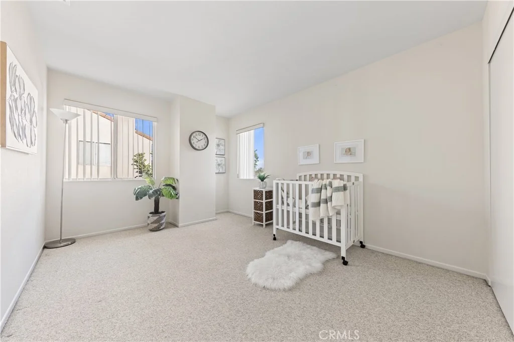 Photo of 1232 Mission Pl