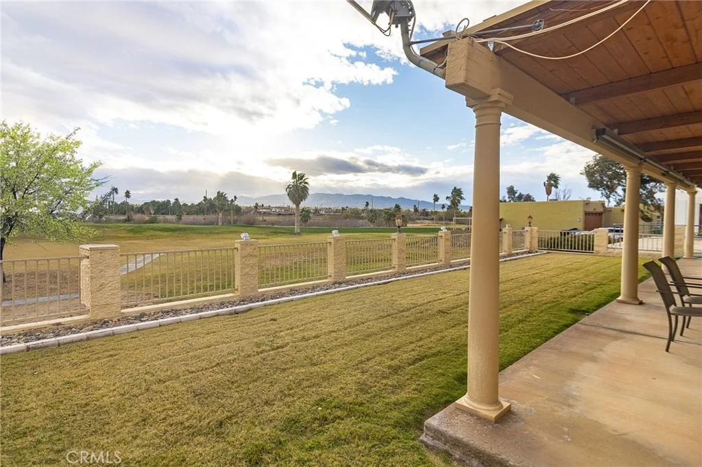 Photo of 915 Beach Drive
